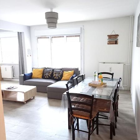 Joli appartement résidentiel à Troyes Exterior foto