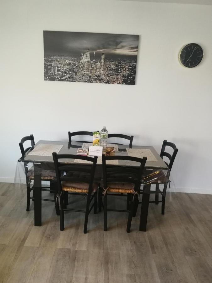Joli appartement résidentiel à Troyes Exterior foto